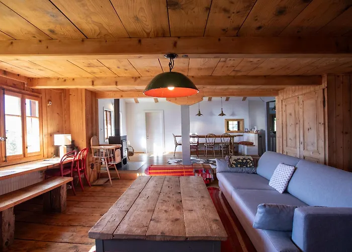 Pierre Fleur By Interhome 木屋 *